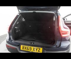 Volvo XC40 This 2019 Volvo XC40 D3 Inscription offers a superb blend of style and practicality, maki - 33