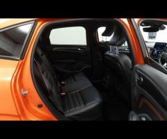 Renault Arkana This 2022 Renault Arkana E-TECH r.s. line is a superb example, having been owned by j - 33