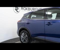 Nissan Qashqai This 2022 Nissan Qashqai DIG-T Acenta Premium is a superb example, having been owned - 13