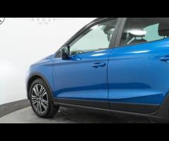 SEAT Arona This 2023 SEAT Arona TSI SE Technology is a superb example, having had only one owner fro - 20