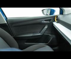 SEAT Arona This 2023 SEAT Arona TSI SE Technology is a superb example, having had only one owner fro - 32