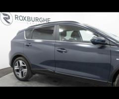 Hyundai BAYON This 2022 Hyundai BAYON T-GDi Premium is a superb example, boasting a single owner fro - 13