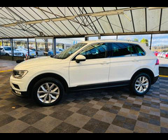 Volkswagen Tiguan 2.0 Tiguan SE Nav TDI BlueMotion Technology 4Motion Semi-Auto 4WD 5dr - 5