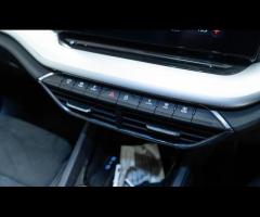 Skoda Octavia HPI Clear - 1 Owner - SKODA Service History - 36 Months Warranty available + Superb va - 28