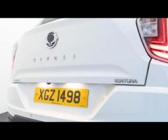 SsangYong Tivoli HPI Clear - 1 Owner - Service History - 36 Months Warranty available + Superb value - 17