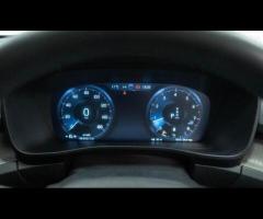 Volvo XC40 This 2020 Volvo XC40 B4 Inscription Pro is a superb example, having been cherished by jus - 24