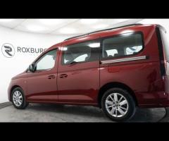 Volkswagen Caddy Maxi Buy with confidence from a dealership established in Birmingham since 1981. - 17