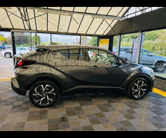 Toyota C-hr 1.8 C-HR Design HEV CVT 5dr - 9