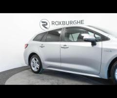 Suzuki Swace This 2022 Suzuki Swace SZ-T presents an exceptional ownership proposition, having been - 13