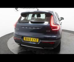 Volvo XC40 This 2019 Volvo XC40 D3 Inscription offers a superb blend of style and practicality, maki - 16