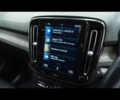 Volvo XC40 This 2019 Volvo XC40 D3 Inscription offers a superb blend of style and practicality, maki - 26