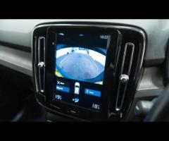 Volvo XC40 This 2019 Volvo XC40 D3 Inscription offers a superb blend of style and practicality, maki - 27