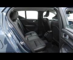 Volvo XC40 This 2019 Volvo XC40 D3 Inscription offers a superb blend of style and practicality, maki - 31