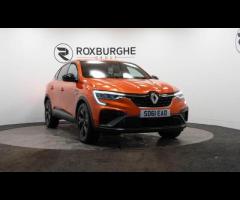 Renault Arkana This 2022 Renault Arkana E-TECH r.s. line is a superb example, having been owned by j