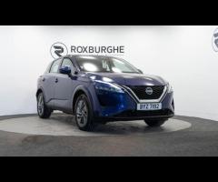 Nissan Qashqai This 2022 Nissan Qashqai DIG-T Acenta Premium is a superb example, having been owned