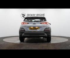 Hyundai KONA This 2022 Hyundai KONA T-GDi SE Connect is a superb example, having had only one owner - 7