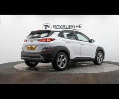 Hyundai KONA This 2022 Hyundai KONA T-GDi SE Connect is a superb example, having had only one owner - 8