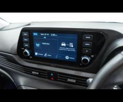 Hyundai BAYON This 2022 Hyundai BAYON T-GDi SE Connect is a superb example, boasting a clear vehicle - 25