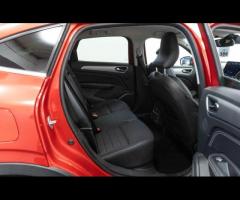 Renault Arkana This 2022 Renault Arkana E-TECH S Edition is a superb example, having been owned by j - 31