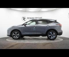 Nissan Qashqai This 2022 Nissan Qashqai DIG-T N-Connecta is a superb example, having had only one ow - 4