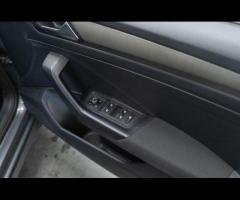 Volkswagen T-Roc HPI Clear - 1 Owner - VW Service History - 36 Months Warranty available + Superb va - 16