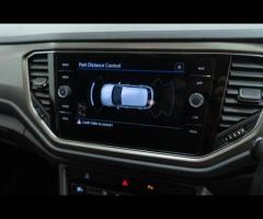 Volkswagen T-Roc HPI Clear - 1 Owner - VW Service History - 36 Months Warranty available + Superb va - 21