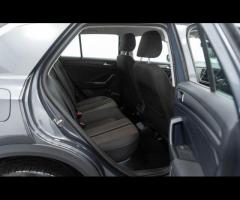 Volkswagen T-Roc HPI Clear - 1 Owner - VW Service History - 36 Months Warranty available + Superb va - 25