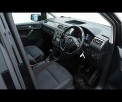 Volkswagen Caddy Maxi This 2018 Volkswagen Caddy Maxi C20 Maxi presents a superb ownership history, - 21