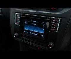 Volkswagen Caddy Maxi This 2018 Volkswagen Caddy Maxi C20 Maxi presents a superb ownership history, - 27