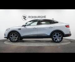 Renault Arkana This 2022 Renault Arkana E-TECH S Edition is a superb example, having been owned by j - 4