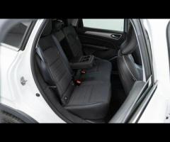 Renault Arkana This 2022 Renault Arkana E-TECH S Edition is a superb example, having been owned by j - 32