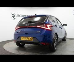 Hyundai i20 This 2023 Hyundai i20 T-GDi Premium is a superb example, having had only one owner since - 13