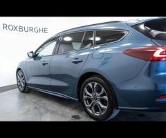 Ford Focus HPI Clear - 1 Owner - Peugeot Service History - 36 Months Warranty available + Superb val - 19