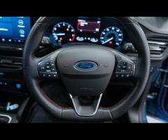 Ford Focus HPI Clear - 1 Owner - Peugeot Service History - 36 Months Warranty available + Superb val - 25