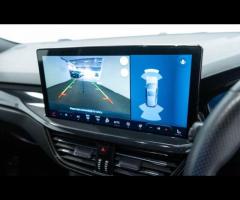 Ford Focus HPI Clear - 1 Owner - Peugeot Service History - 36 Months Warranty available + Superb val - 28