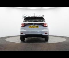 Volkswagen T-Cross This 2022 Volkswagen T-Cross TSI R-Line is a superb example, having had only one - 7