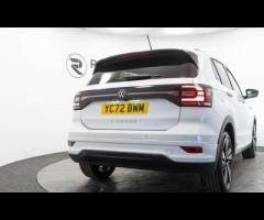 Volkswagen T-Cross This 2022 Volkswagen T-Cross TSI R-Line is a superb example, having had only one - 15