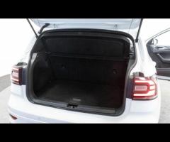 Volkswagen T-Cross This 2022 Volkswagen T-Cross TSI R-Line is a superb example, having had only one - 34