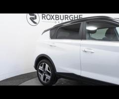 Hyundai BAYON This 2024 Hyundai BAYON T-GDi Ultimate is a superb example, having had only one owner - 13