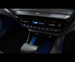 Hyundai BAYON This 2024 Hyundai BAYON T-GDi Ultimate is a superb example, having had only one owner - 27