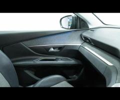 Peugeot 5008 This 2022 Peugeot 5008 PureTech Allure Premium is a fantastic example, having had only - 28