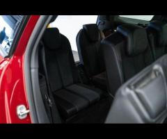 Peugeot 5008 This 2022 Peugeot 5008 PureTech Allure Premium is a fantastic example, having had only - 32