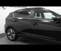 Hyundai BAYON This 2022 Hyundai BAYON T-GDi Premium is a superb example, having had only one owner s - 12