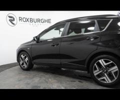 Hyundai BAYON This 2022 Hyundai BAYON T-GDi Premium is a superb example, having had only one owner s - 19