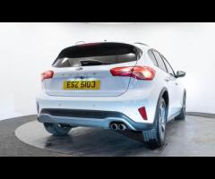 Ford Focus This 2020 Ford Focus Active is a standout choice, having been cherished by just one owner - 14