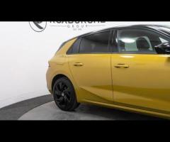 Vauxhall Astra This 2022 Vauxhall Astra Turbo GS Line offers exceptional provenance, having been own - 14