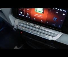 Vauxhall Astra This 2022 Vauxhall Astra Turbo GS Line offers exceptional provenance, having been own - 26