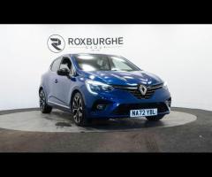 Renault Clio This 2022 Renault Clio E-TECH Techno is a superb example, having had only one owner sin