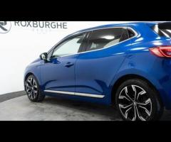 Renault Clio This 2022 Renault Clio E-TECH Techno is a superb example, having had only one owner sin - 15