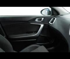 Kia XCeed This 2021 Kia XCeed T GDi 2 presents an exceptional ownership proposition, boasting except - 32